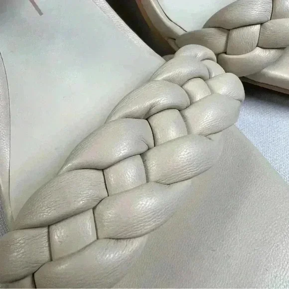 DV Dolce Vita Women's Sindra Heeled Sandal
Sz 9.5 New in Box - Picture 9 of 16